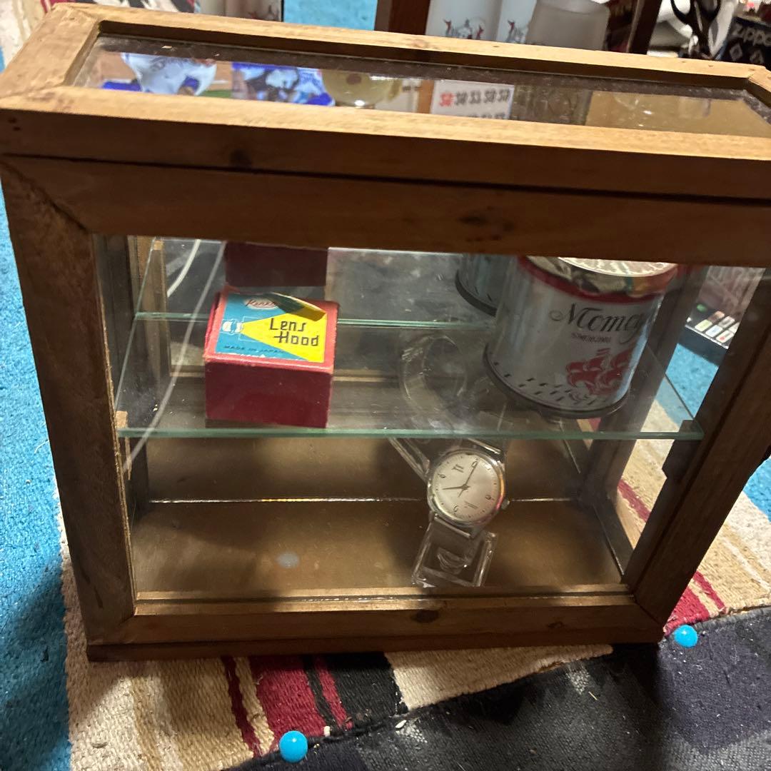 木製ガラスケース 2段棚付き二個せっセット