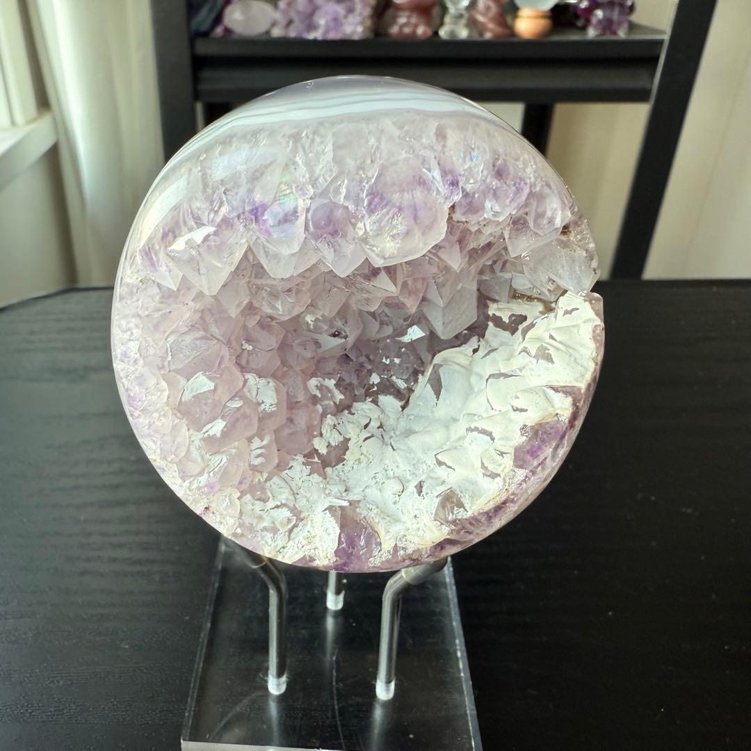 天然石アメジストの笑い口　置物　スフィアNO.120411