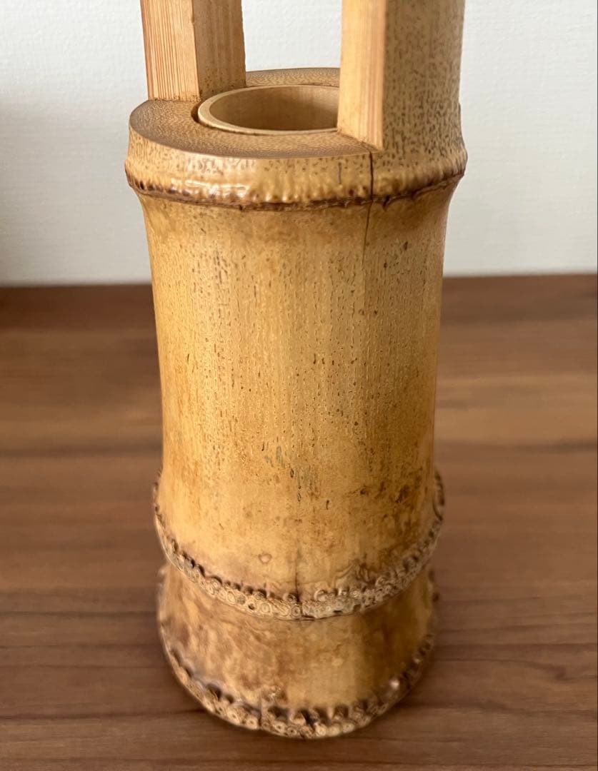 置筒竹花入 吹貫 茶道 箱付き 箱書き有 年代物 アンティーク 竹一重切花入