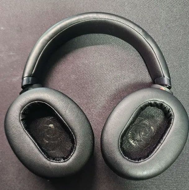 ヘッドホン SONY MDR-1AM2