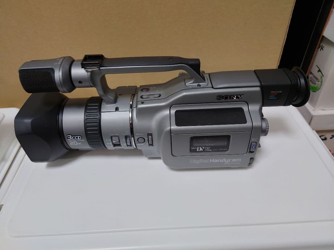 SONY　DCR-VX1000