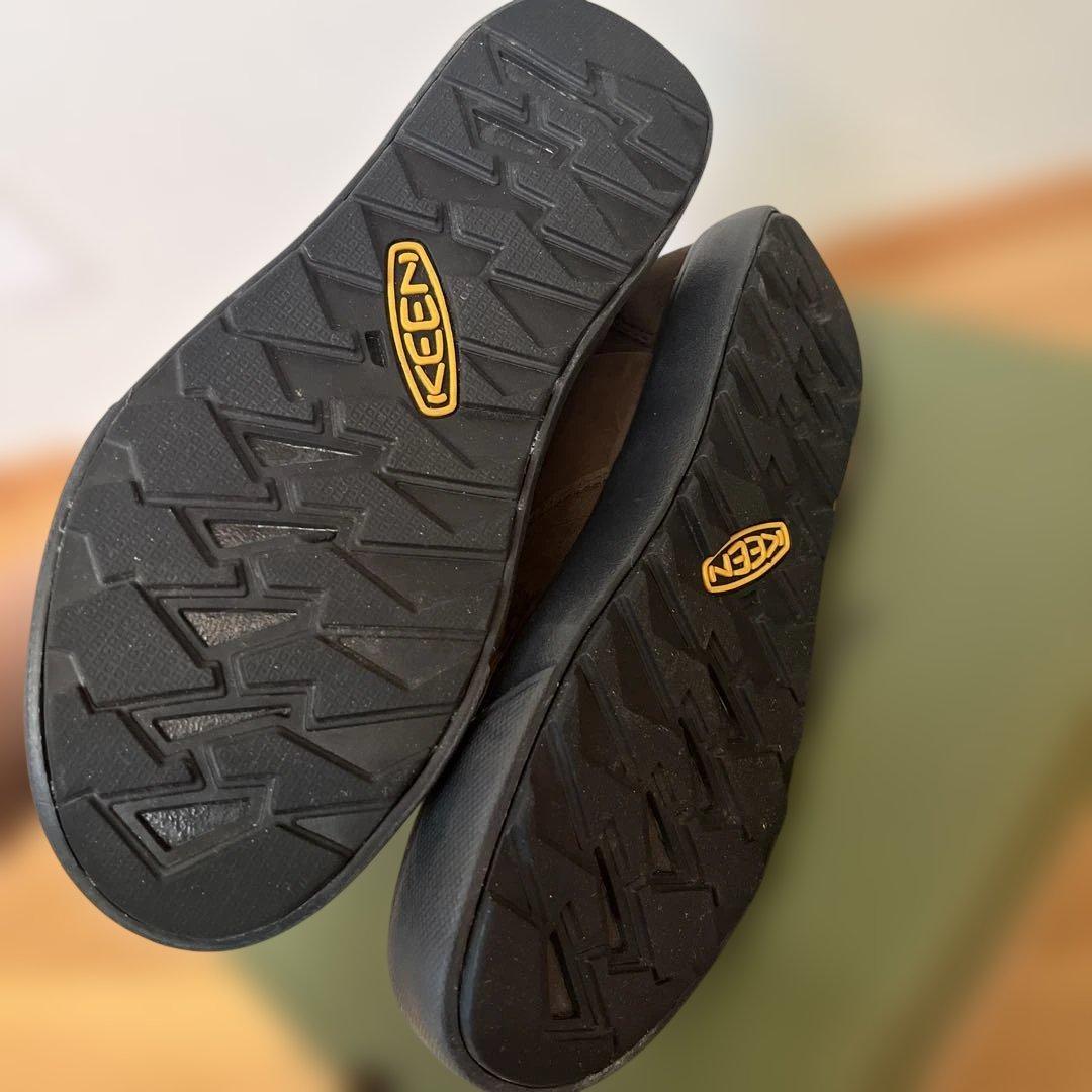 【未使用】KEENチェルシーブーツ ELENA CHELSEA 24 サイドゴア