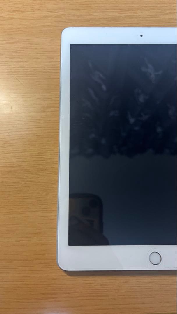 【そら】iPad 第6世代 32GB WIFIモデル