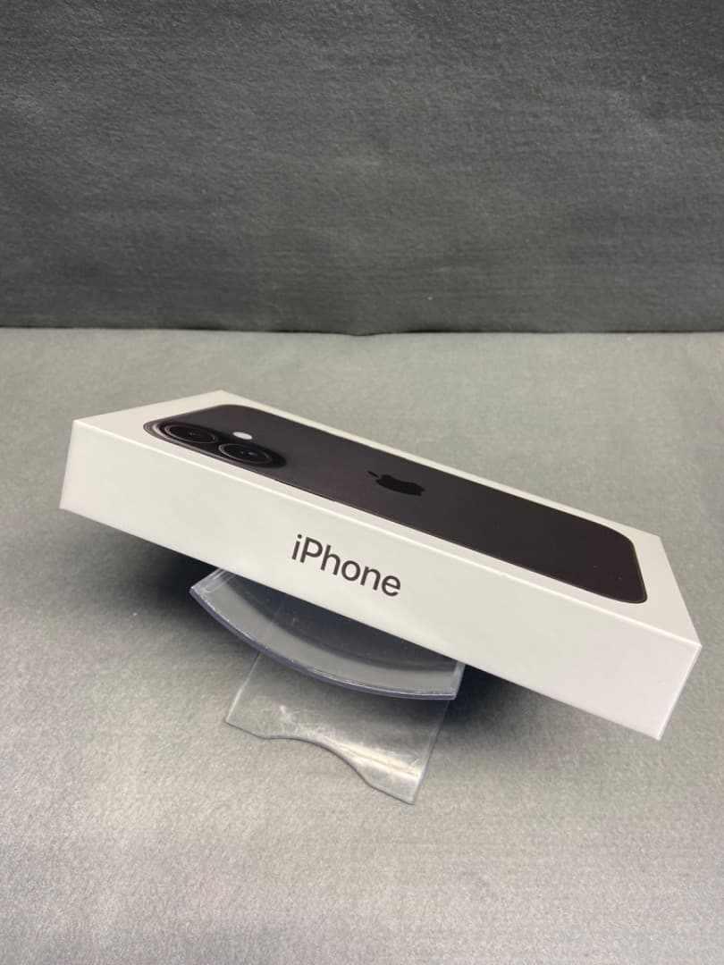 新品未開封 国内版 SIMフリー iPhone16 128GB ブラック色