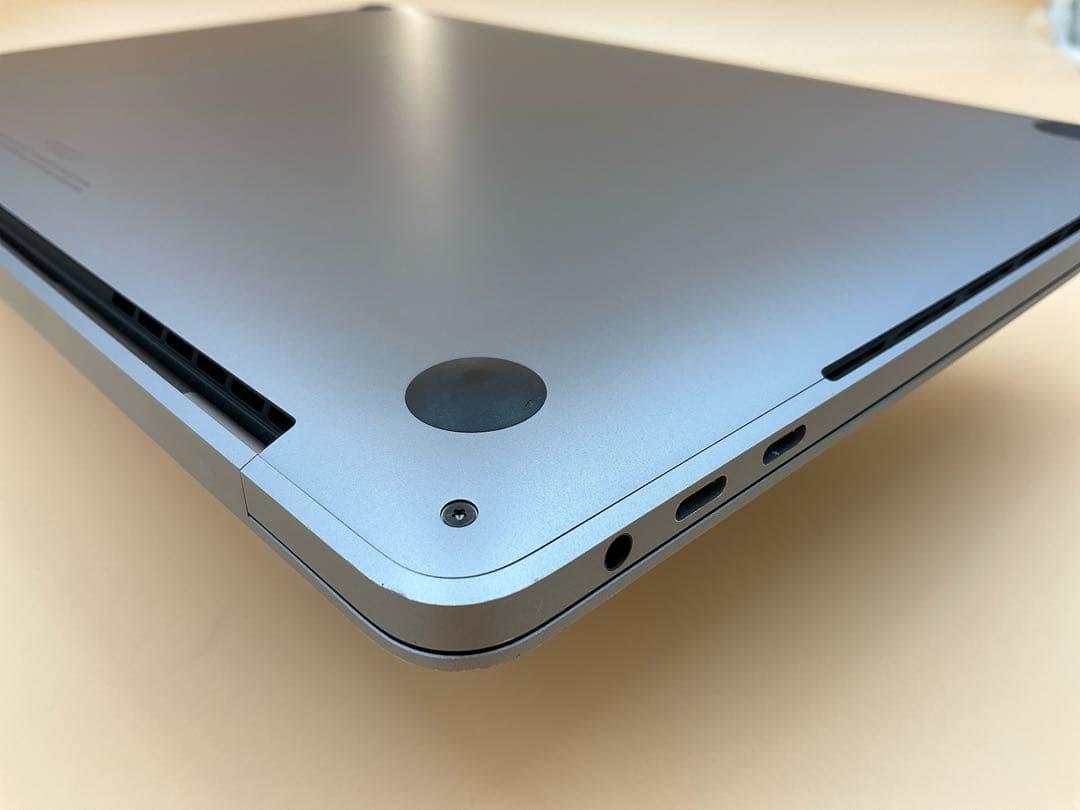 【美品】 Macbook Pro 2020 Core-i5 16GB/512GB