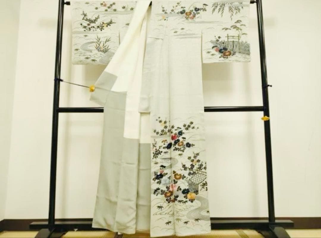 ◆御所解◆京友禅/金駒刺繍/薄グレー特選訪問着 正絹流水風景文/菱健桐壺