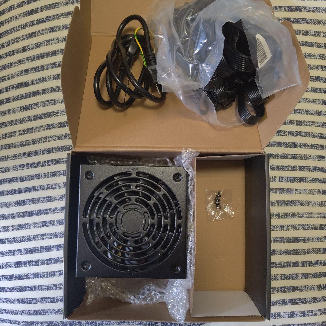 玄人志向 KRPW-GA750W/90+ 750W 電源ユニット