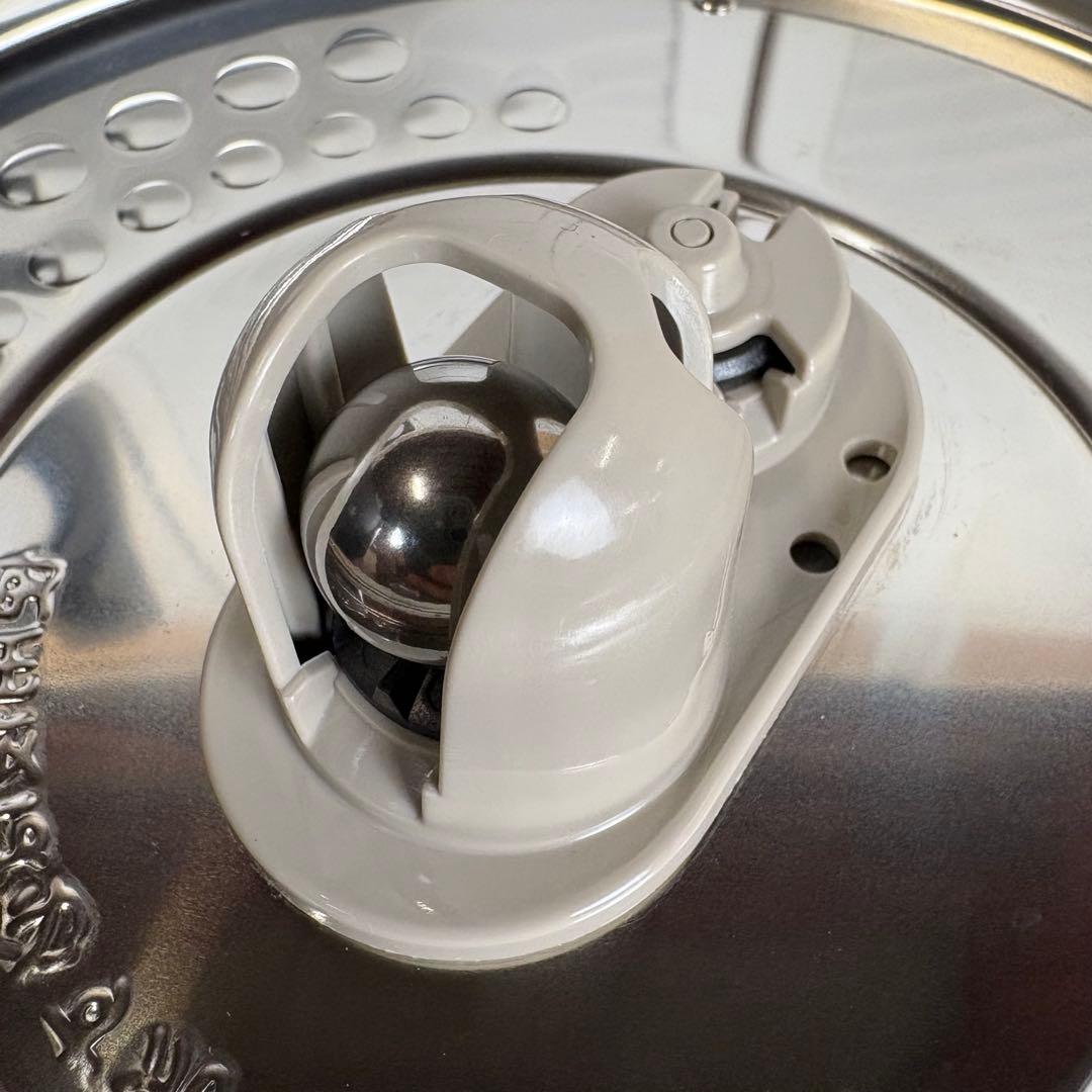 HITACHI IHジャー炊飯器 5.5合炊　RZ-TS105M 2023年製