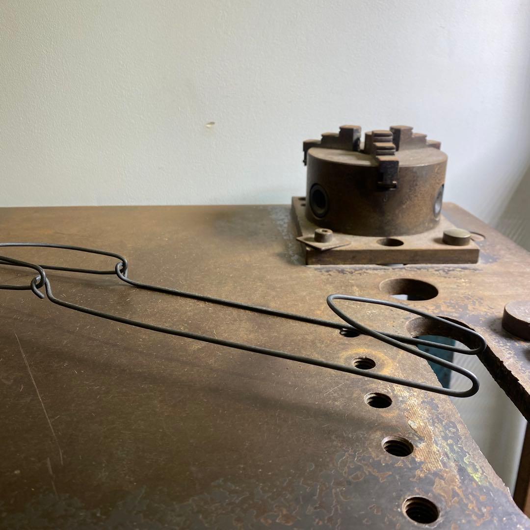 錆鉄自在鉤と古い鉄製の物掛け 二点セット