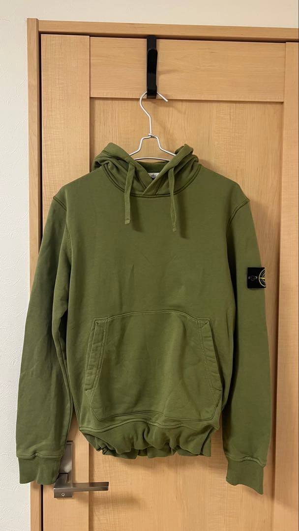 Stone  レギュラーフィット スウェットパーカー