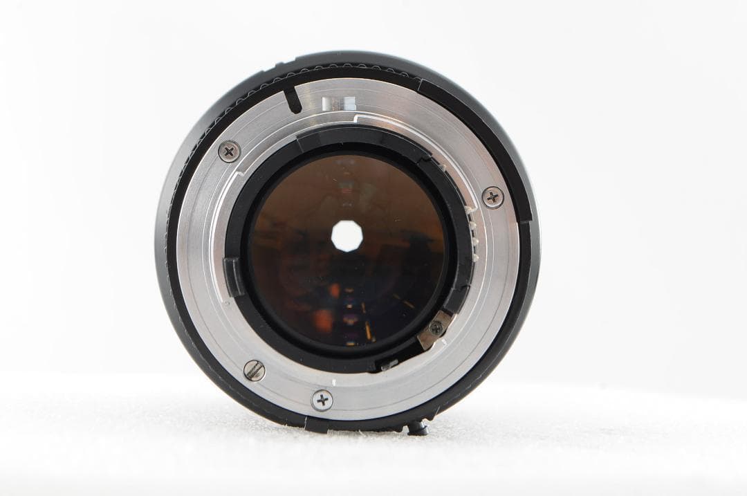 ★新品級　カビ、くもりなし★ Nikon AF NIKKOR 85mm f1.8
