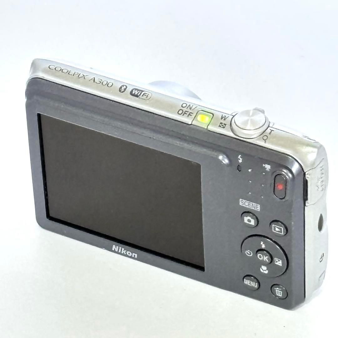 Nikon coolpix A300 ニコン　コンデジ　SDカード付