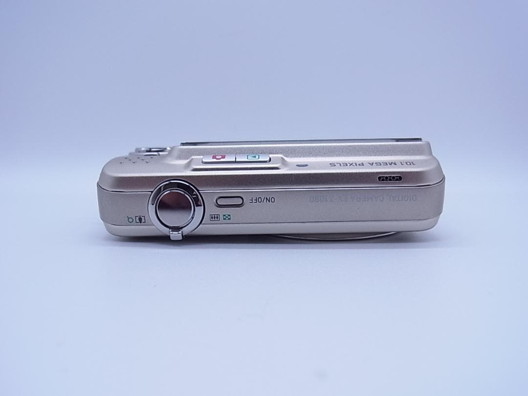 【美品】CASIO EXILIM EX-Z1080 ゴールド　デジタルカメラ