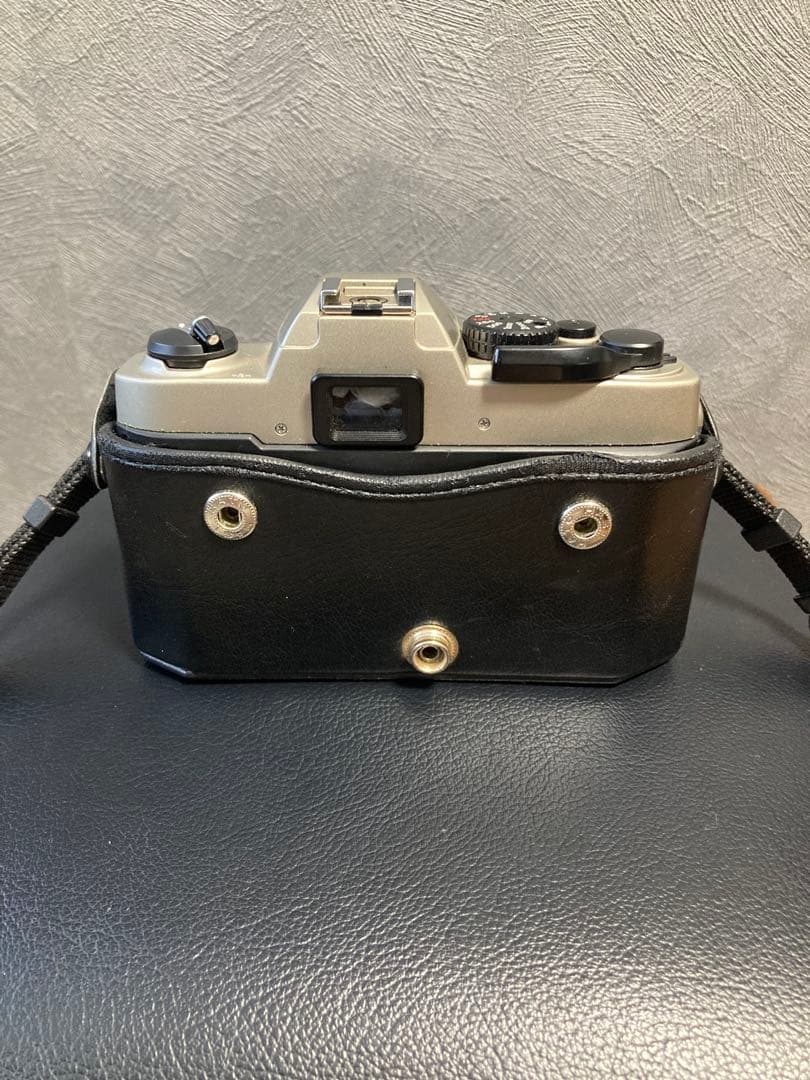 Nikon FM10 zoom NIKKOR 35-70mm 専用ケース付き