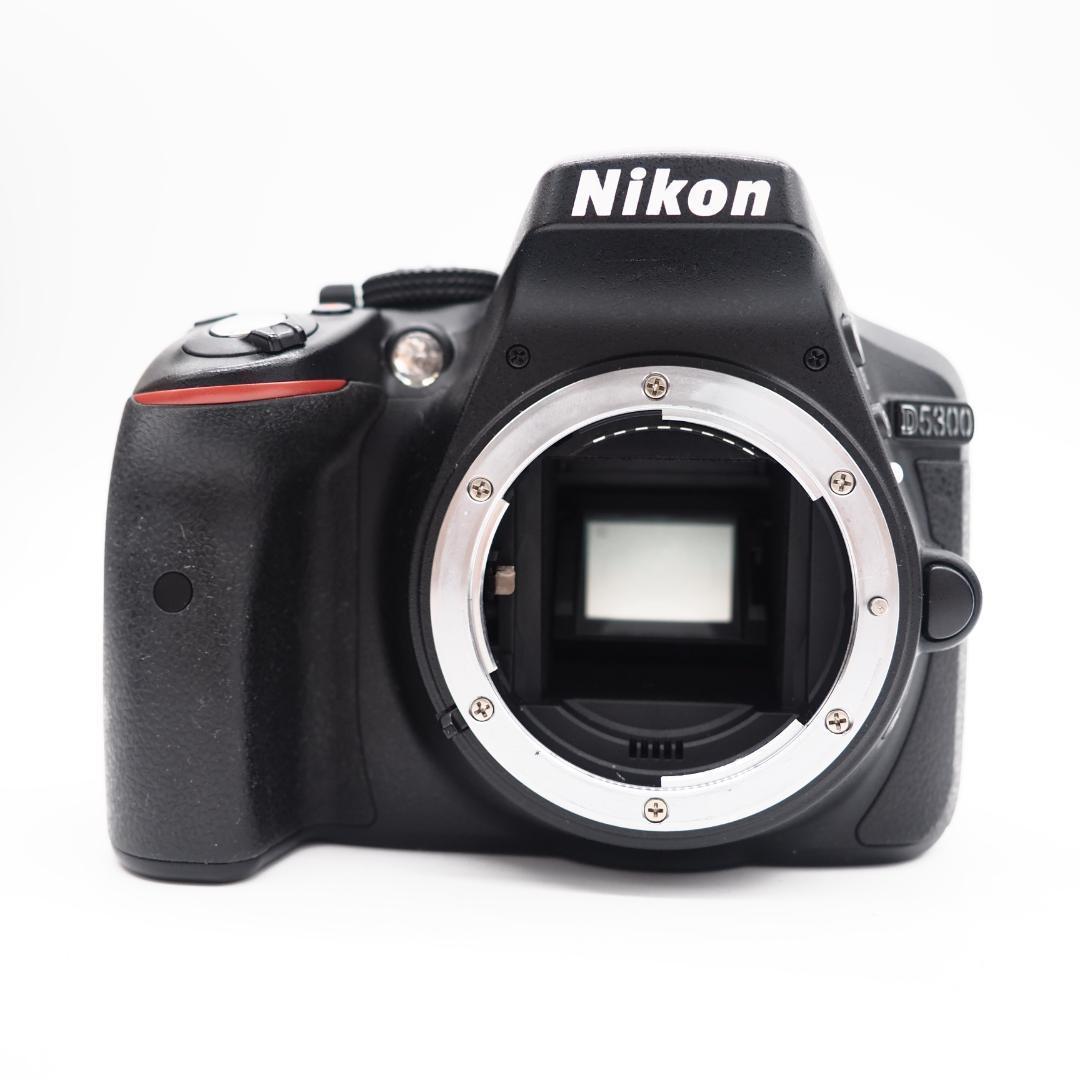 Nikon D5300 ダブルレンズセット Wi-Fi機能付カメラ
