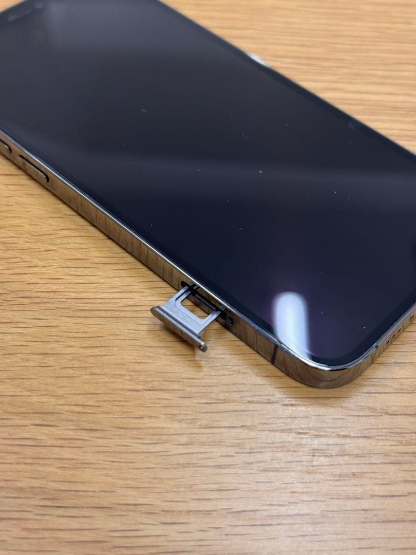 iPhone12 Pro 256GB グラファイト｜動作良好｜背面割れあり