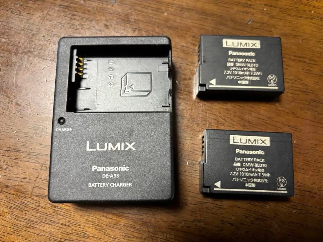 値下します。Panasonic LUMIX G DMC-G3 ミラーレス一眼