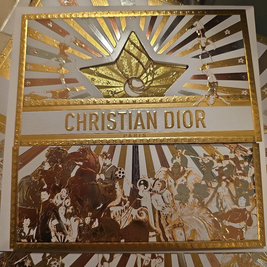 新品未開封 ディオールクチュールアイパレット（ホリデーコレクション