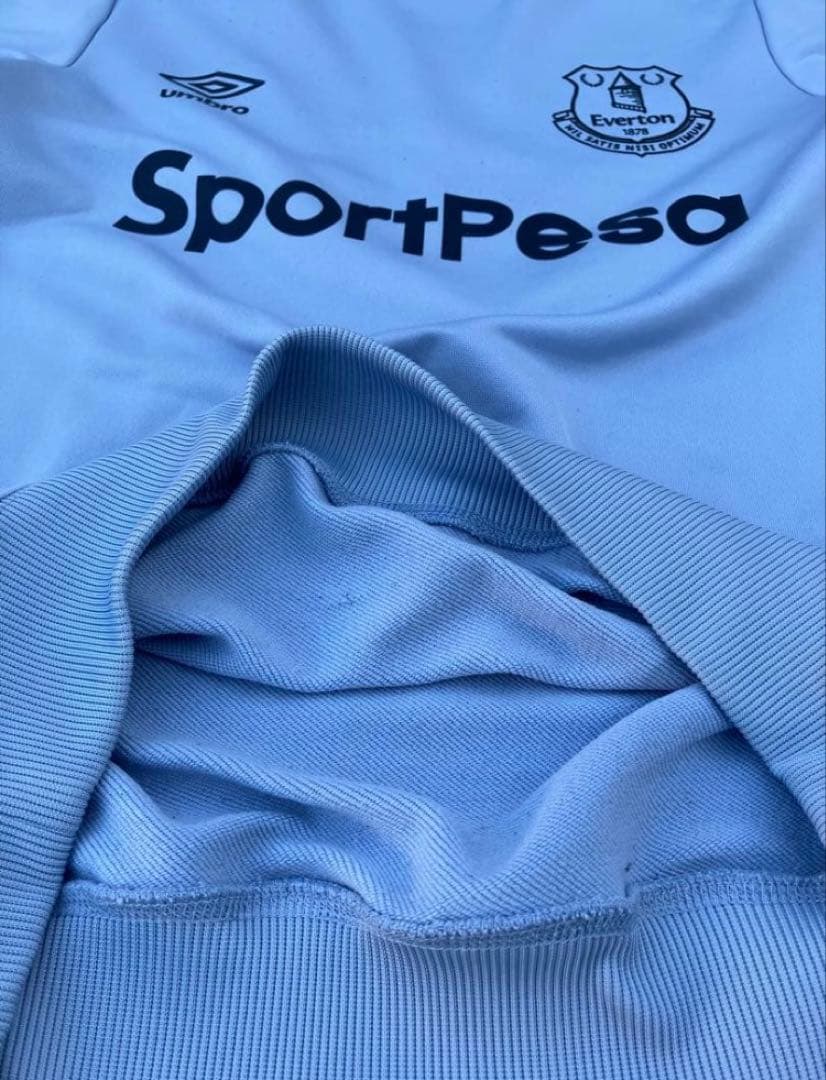 【希少デザイン】アンブロxエバートンFC スウェットシャツ　デカロゴ　 M