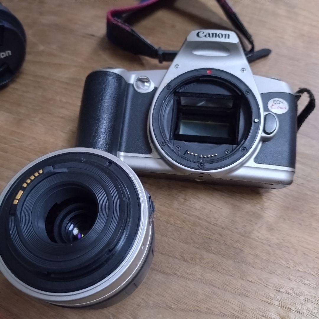 Canon NEW EOS KISS 本体と　TAMRONレンズ　セット