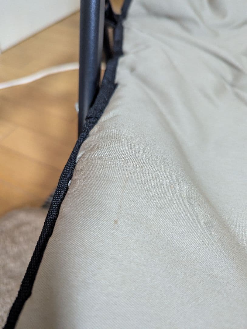 難燃リクライニングローチェア　ユージャック