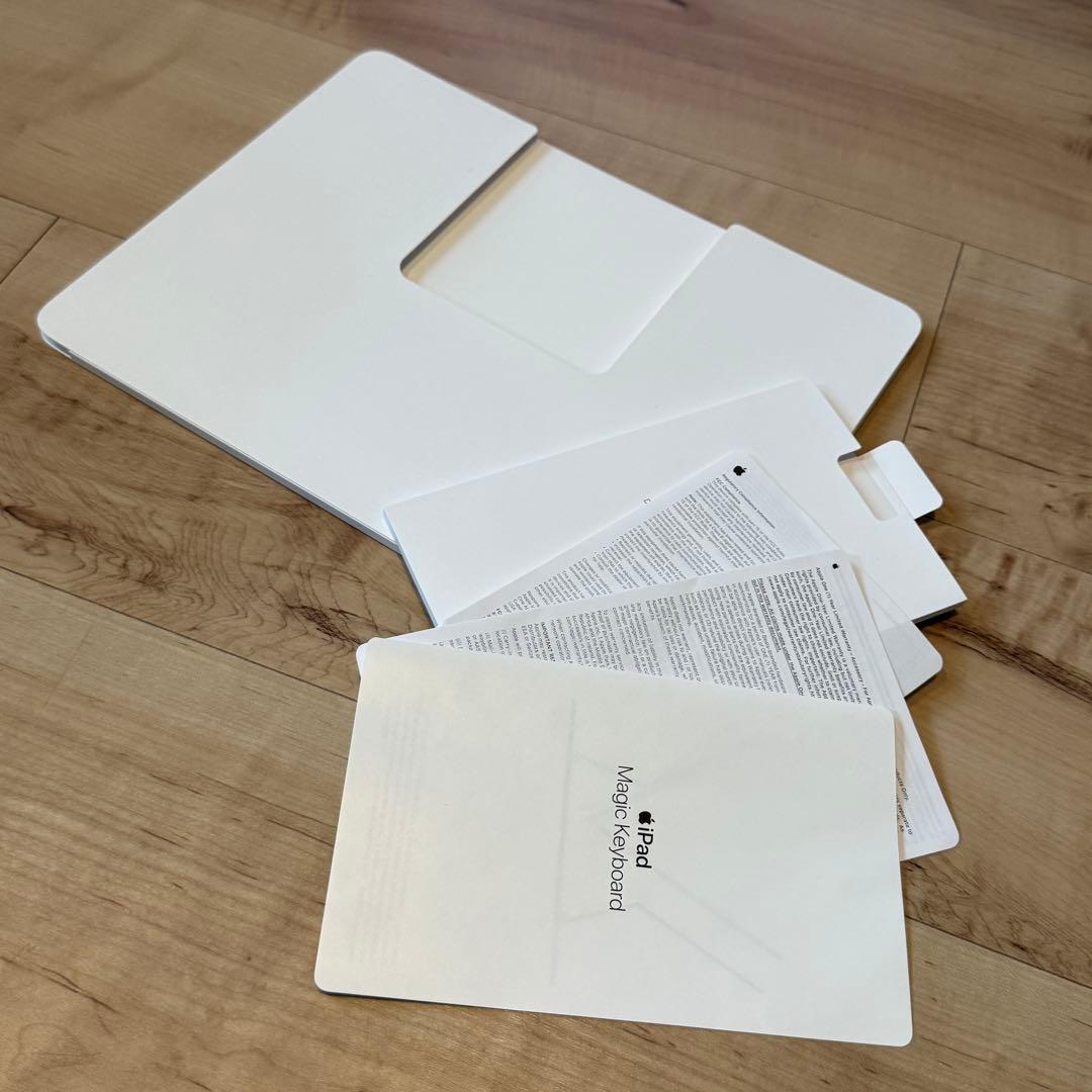 iPad Magic Keyboard for iPad Pro 12.9インチ