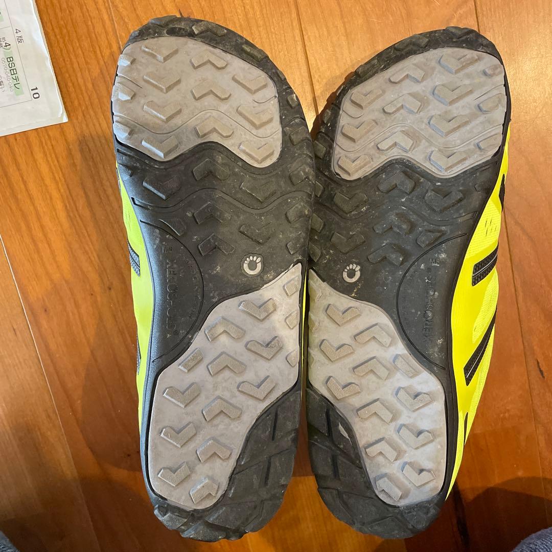  トレーニングシューズ イエロー/ブラック　26.0cm