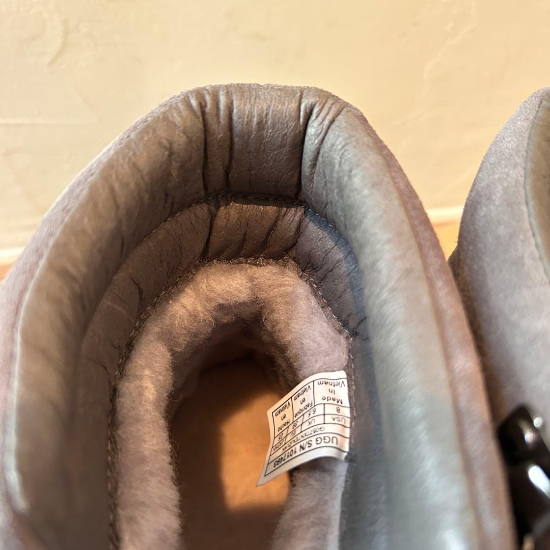 UGG VIKI WATERPROOF サイズ39 美品です！