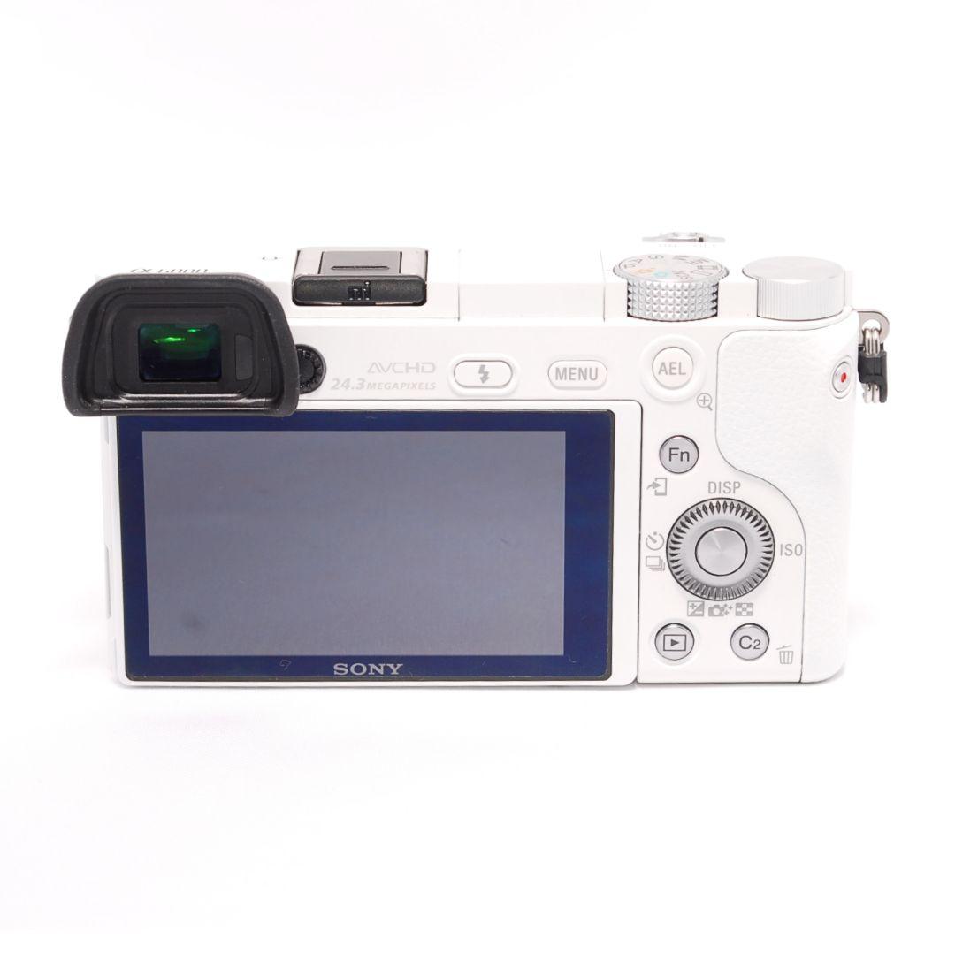 ❤即購入1000円OFF❤SONY α6000 驚異の11コマ/秒!! 高速連写