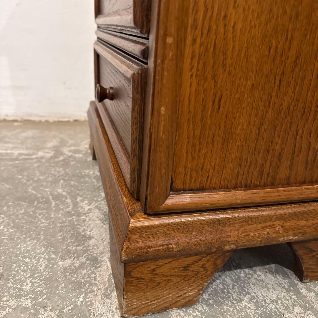 ビンテージ　木製サイドテーブル　3段チェスト　ベッドサイドテーブル