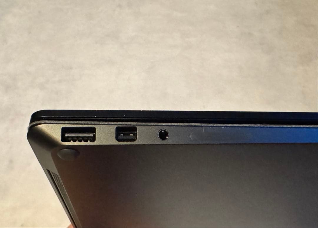 Microsoft Surface Laptop2 13.5インチ corei7