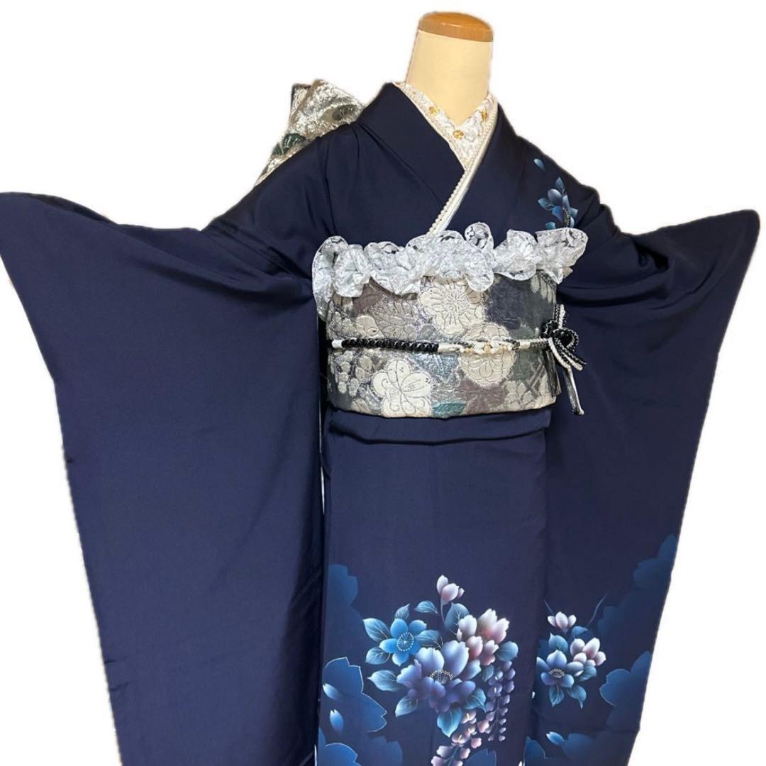 雪の女王❤︎あふれる透明感 紺×シルバーレースの振袖フルセット 成人式