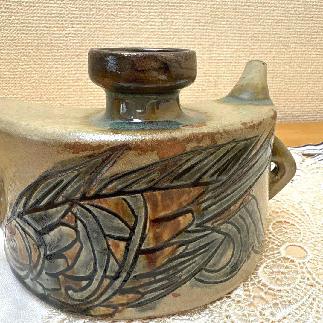 【元箱付き・1989年頃購入】壺屋焼　人間国宝　金城次郎作　魚文抱瓶