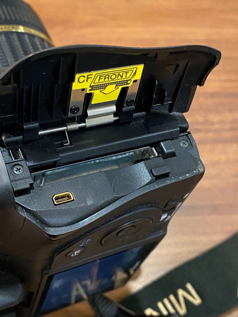 SONY α200 CCDデジタル一眼 タムロン　広角望遠18-200 動作品