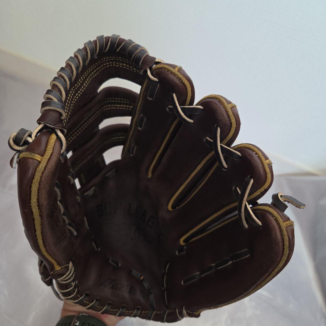 ミズノ BUW LEAGUE 硬式外野手グローブ レザー　右投げ