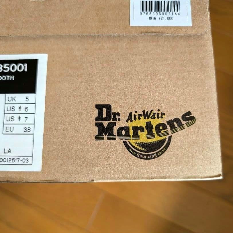 匿名配送 ドクターマーチン 1461 3ホール UK5 24.0cm