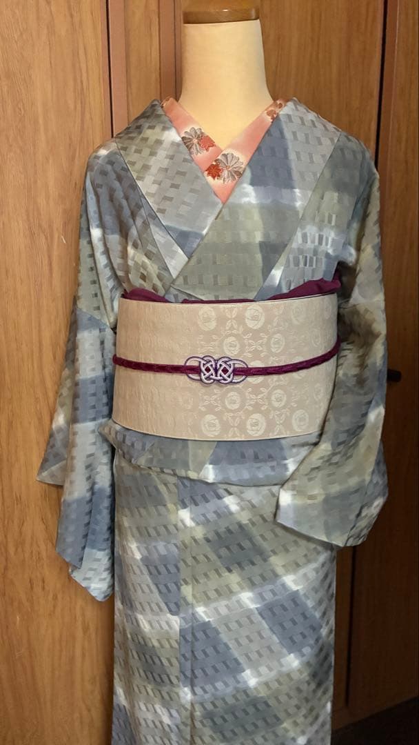 ◆着物　正絹　小紋　丈長め　　　　　　今月のお勧め♪