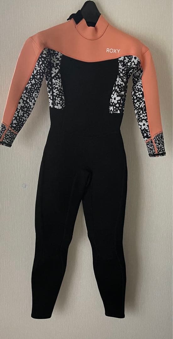 セール！フルスーツ ウエット 150 ROXY 女の子 2.5㎜