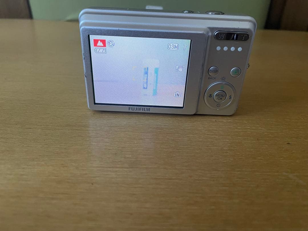 FUJIFILM FinePix J10 充電器付き