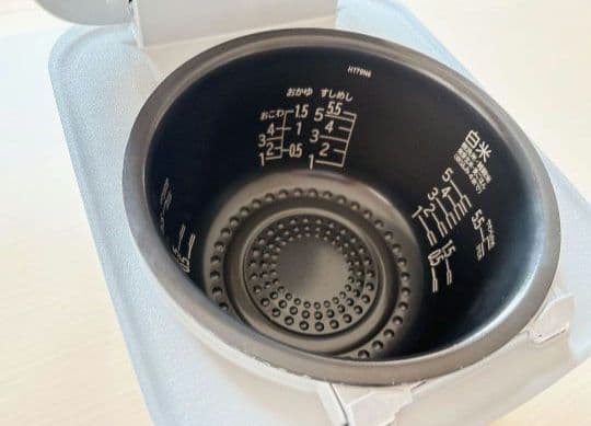 炊飯器・餅つき機 HITACHI RZ-V100EM