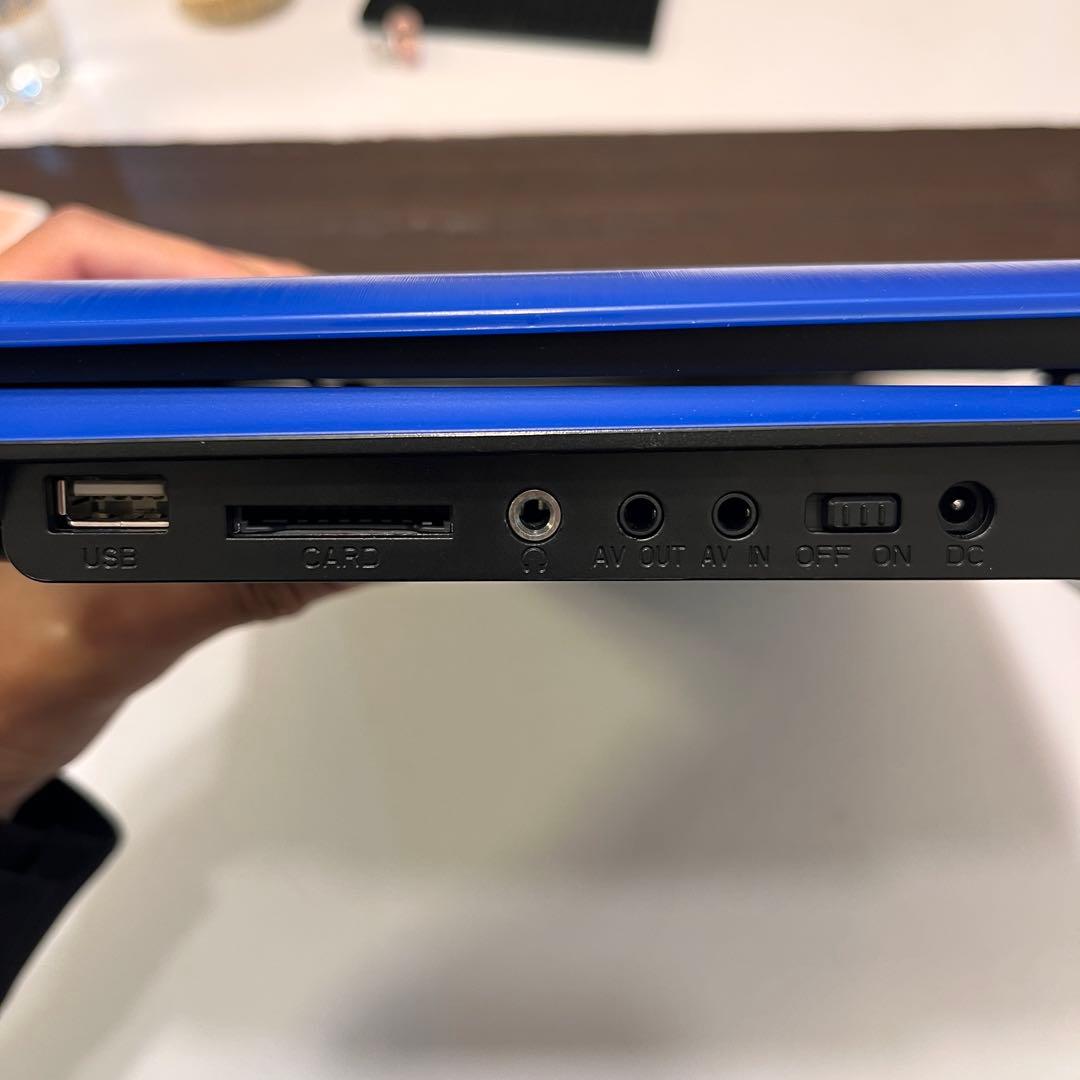 大画面ポータブルDVDプレイヤーCOOAU CU-121 15.6インチ