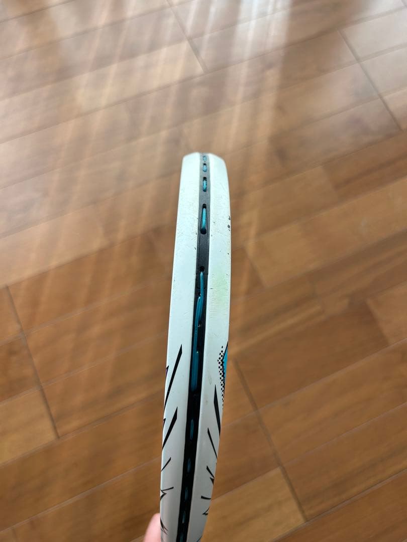 ヨネックス　ボルトレイジ7vステア　UXL1