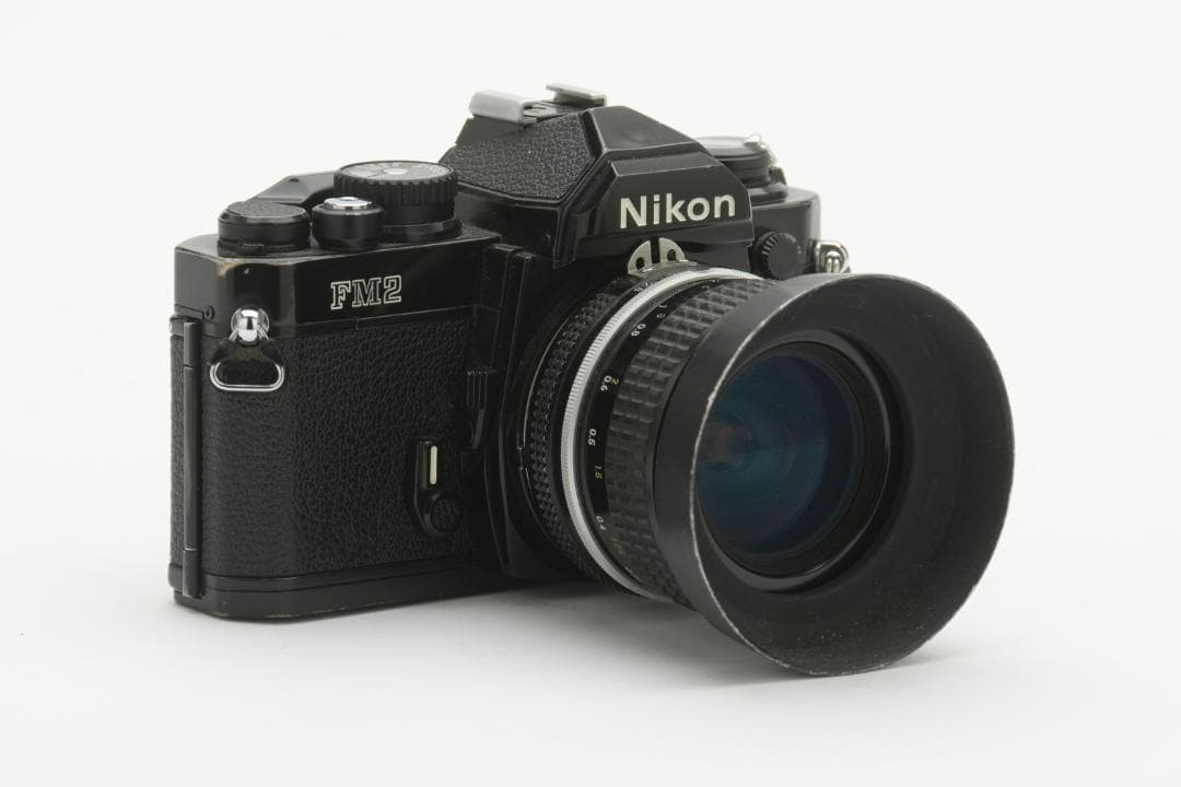 Nikon FM-2+モータードライブMD-12,レンズ28mm f/2.8