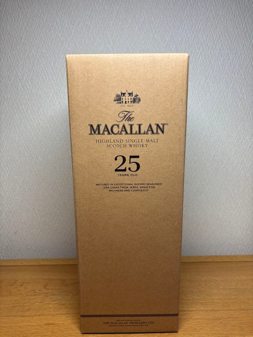 The Macallan 25年 【新品未開栓・サントリー正規品】