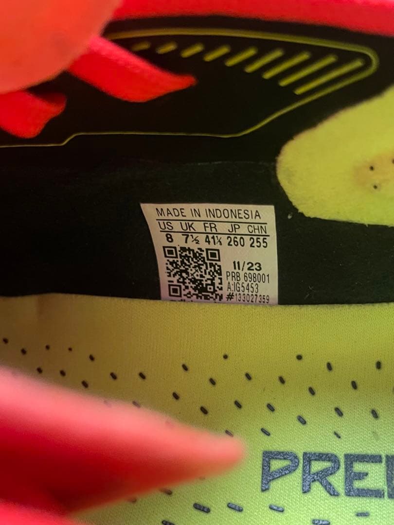 adidas Predator AGソール サッカーシューズ