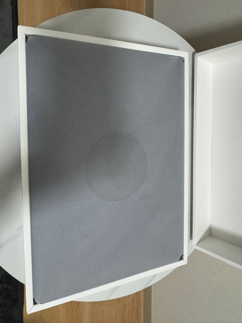 MacBook本体 MacBook Air 2022 M2 256GB