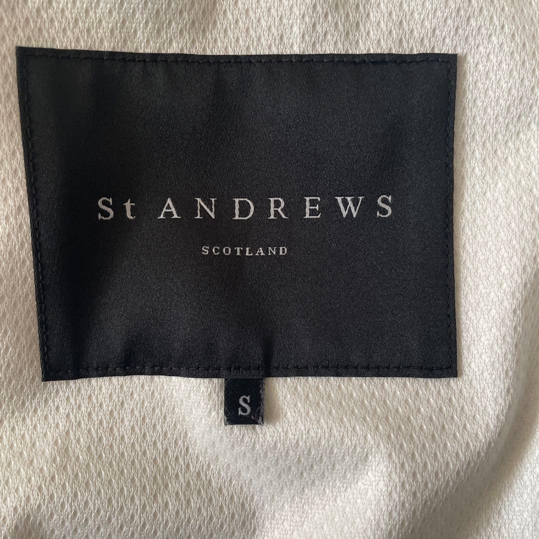 セントアンドリュース　ホワイトフード付きジャケット