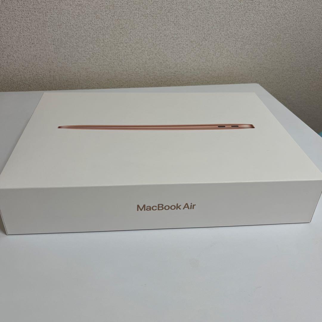 オフホワイトMacBook Air/M1/13インチ/8GB/256GB