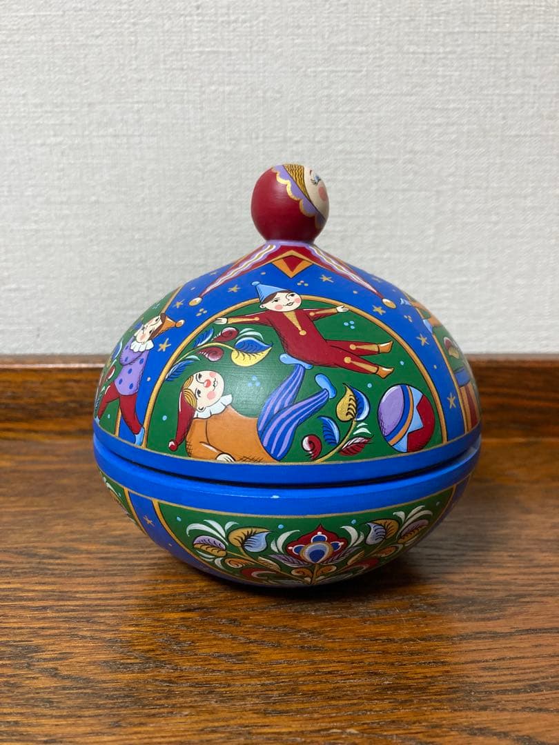 ロシア雑貨☆『ロシアのサーカス』ピエロの円形収納Boxマトリョーシカ オリガ新作