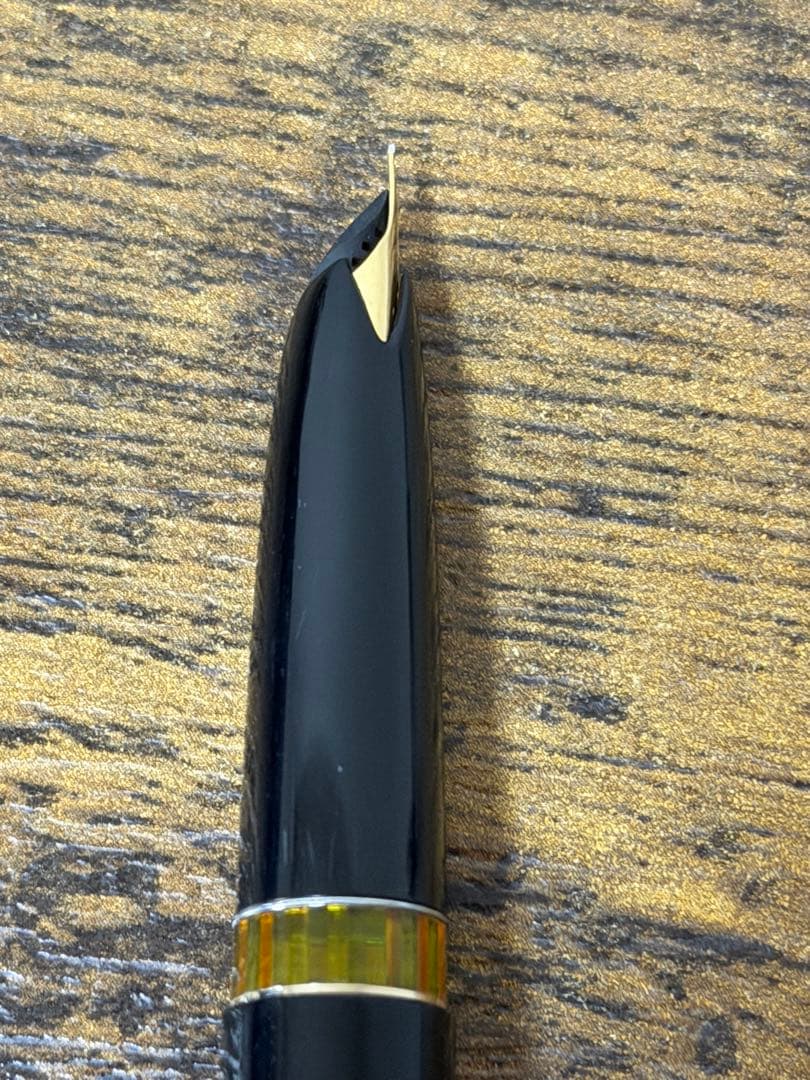 未使用に近い　1960年代　モンブラン　14 万年筆 18金　ゴールド　細字